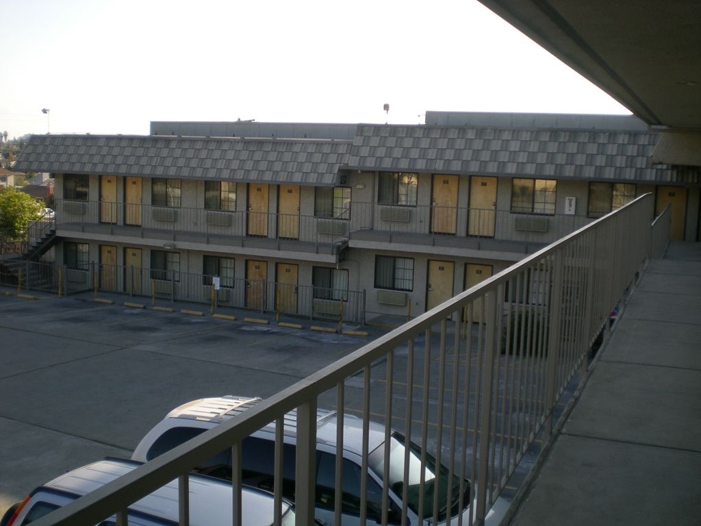 Crown Lodge Motel Oakland Eksteriør billede